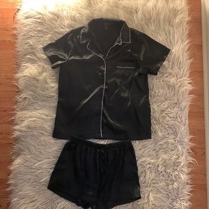 Black Tahari pajama set.